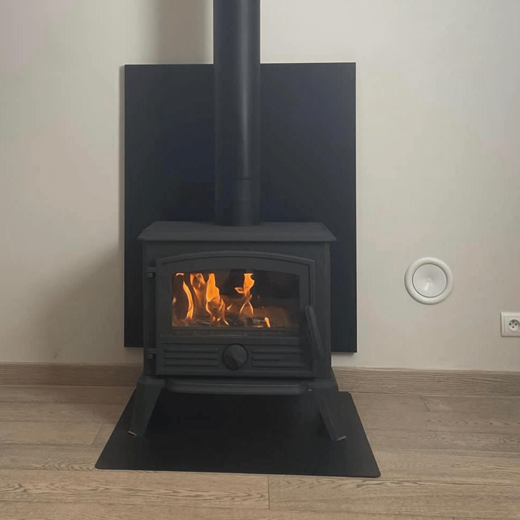 Invicta Samara Gusseisen-Holzofen 9148 44