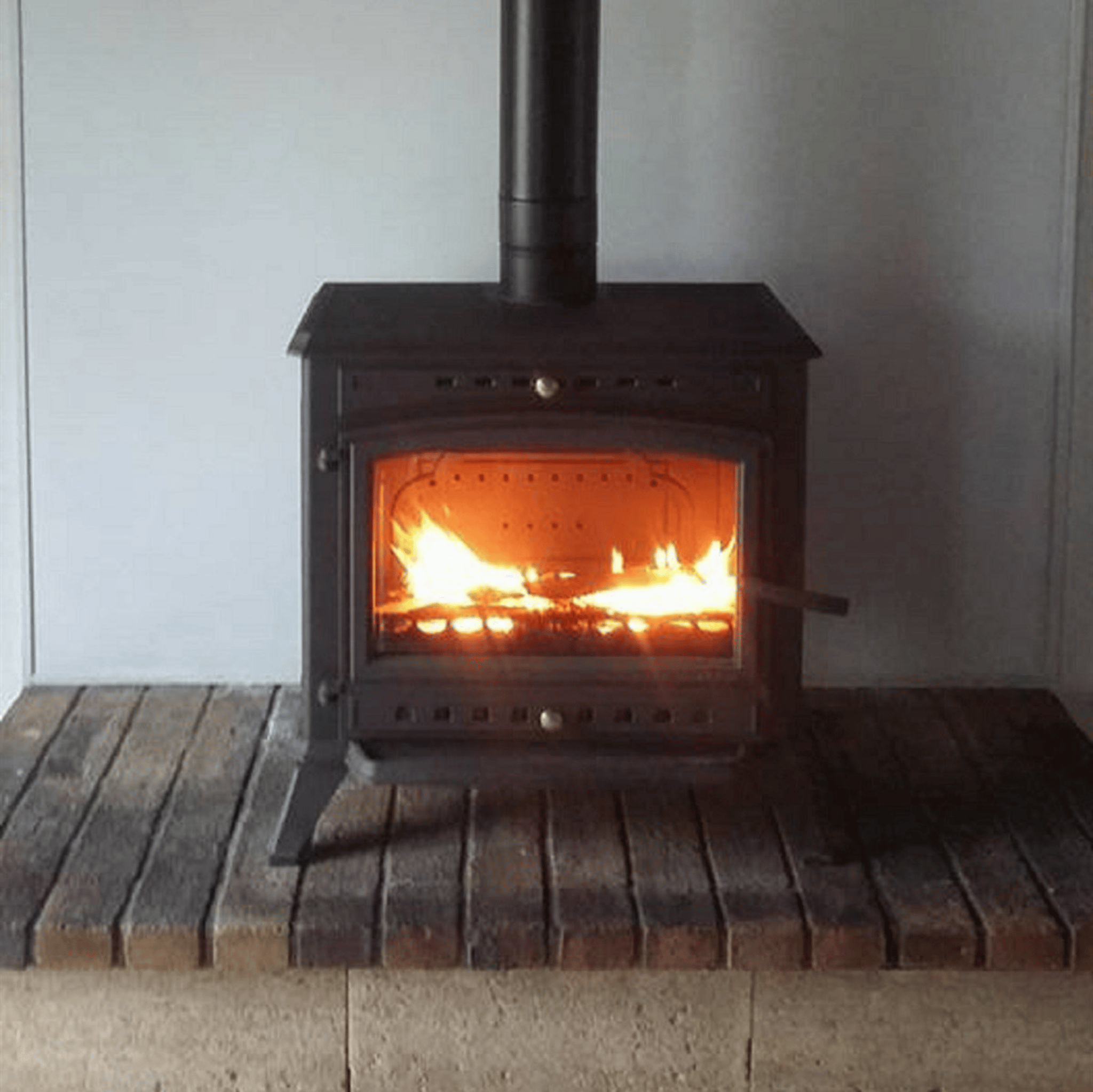 Invicta Alma Döküm Odun Sobası 9126-44